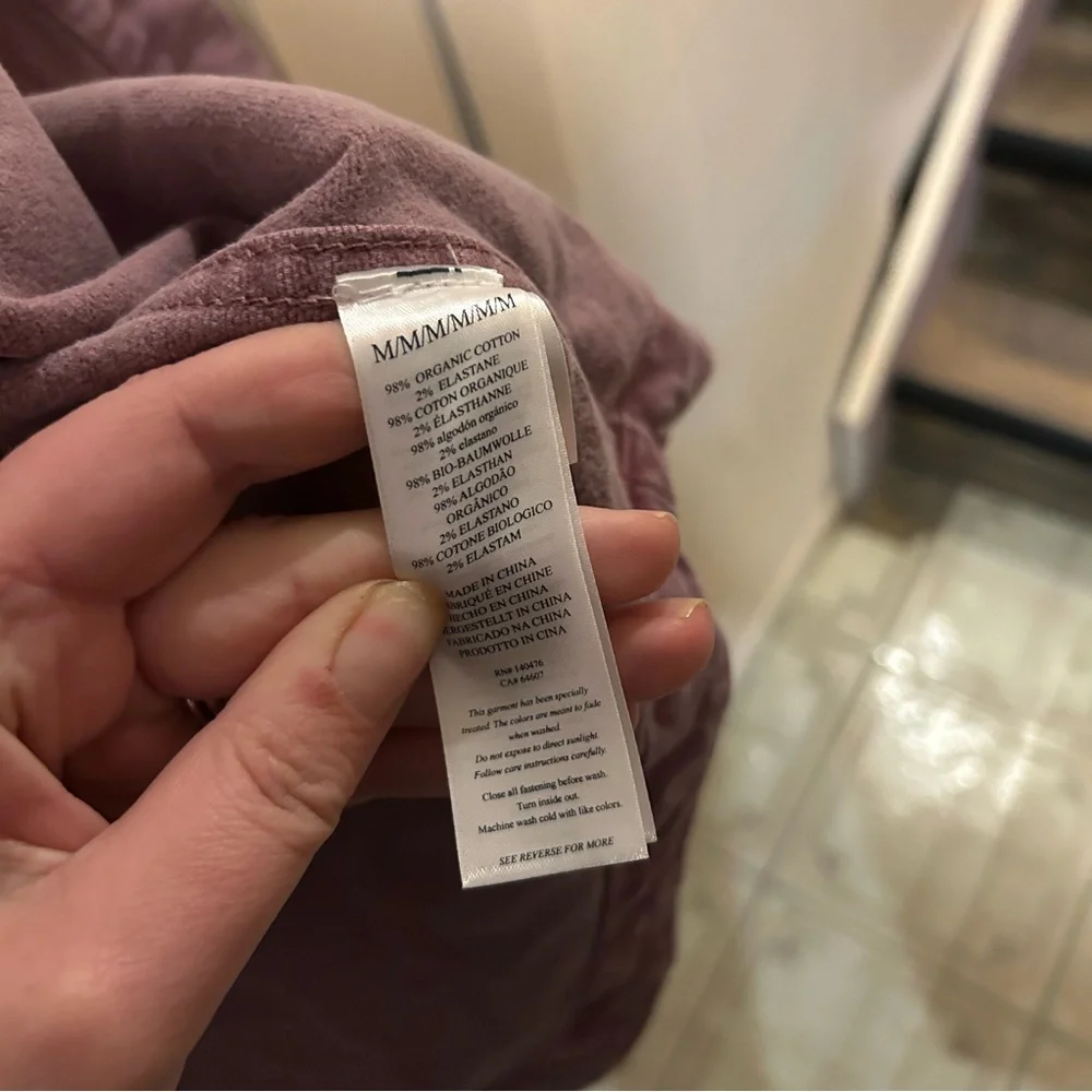 Faherty Sunwashed Canvas Overshirt - Weathered Orchid Women’s Size Medium - Picture 8 of 8